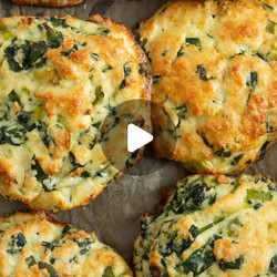 High-protein Spinach &amp; Feta Biscuits (gluten-free)