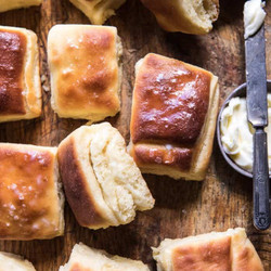 Easy Flaky Pull-apart Dinner Rolls