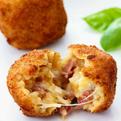 Arancini (italian Rice Balls)