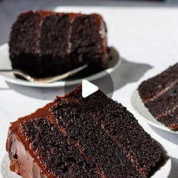 The Best Chocolate Cake (aka The Matilda Cake)