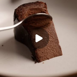Burnt Basque Chocolate Cheesecake