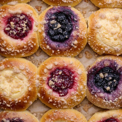 Fruit &amp; Cream Cheese Kolaches