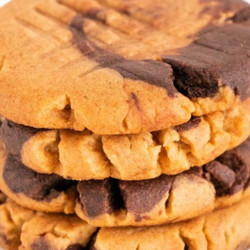 Keto Peanut Butter &amp; Chocolate Swirl Cookies