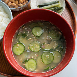 Cold Cucumber Miso Soup (kyūri No Hiyajiru)