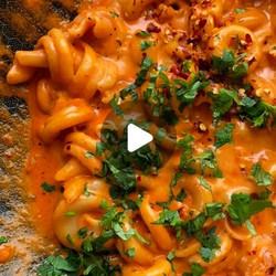 Creamy Tomato Pasta