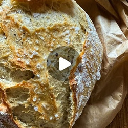 Beginner-friendly No-knead Bread