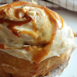 Pumpkin Spice Sourdough Rolls