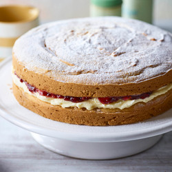 Eggless Vegan Victoria Sponge