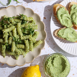 Artichoke &amp; Arugula Pesto | Giada di Laurentis