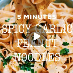 Spicy Garlic Peanut Noodles