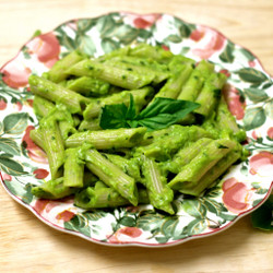 Creamy Avocado Pesto Pasta - Create. Nourish. Love.