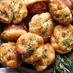 Easy Garlic Rosemary Focaccia Muffins