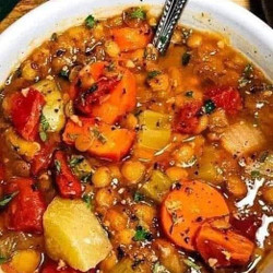 Hearty Vegetable and Lentil Soup