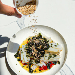 Korean Mung Bean Jelly: Cheongpomuk Muchim &amp; Muksabal