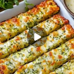 Mediterranean Cheesy Baked Zucchini Sticks