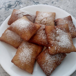 Gluten-free Beignets