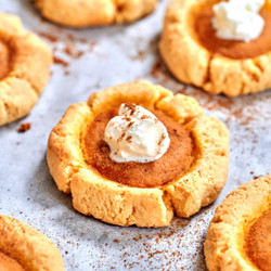 Keto Pumpkin Pie Cookies