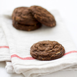 Dark Chocolate Peanut Butter Cup Cookies