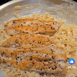 World's Greatest Chicken Alfredo