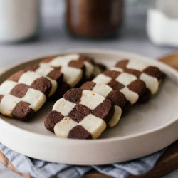 Veganes Schwarz-weiß-gebäck