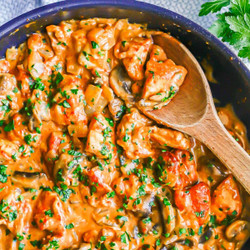 20-minute Chicken Paprikash