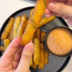 Crispy Japanese Potato Sticks