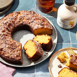 Pecan-crusted Sweet Potato Pound Cake