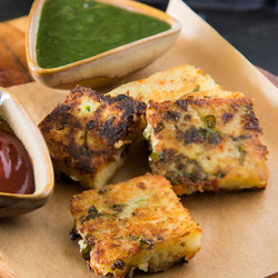 Sooji Veggie Squares