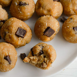 Chickpea No Bake Cookie Dough Bites