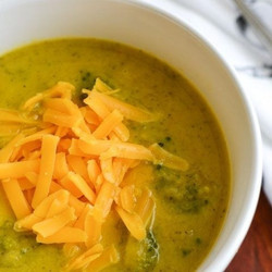 21 Day Fix Broccoli Cheese Soup {instant Pot | Stove Top}