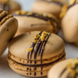 Crunchie Macarons
