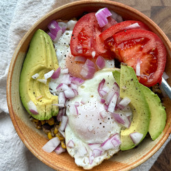 Easy Black Bean Breakfast Bowl