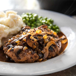 Salisbury Steak With Mushroom Brown Gravy