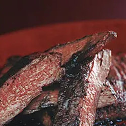 Sumac Skirt Steak With Pomegranate Reduction