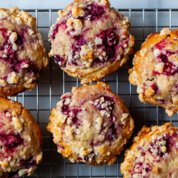 Raspberry Streusel Muffins