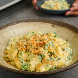 Spinach And Ricotta Mac And Cheese