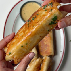 Crispy Garlic Parmesan Chicken Rolls