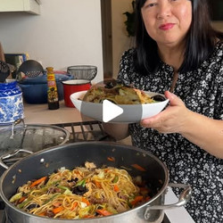 Pancit Bam-i