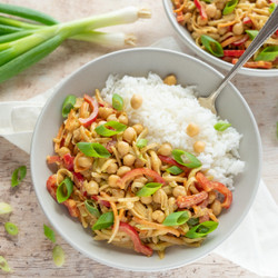 Chickpea &amp; Broccoli Slaw Salad With Creamy Peanut Sauce And Steamed Rice