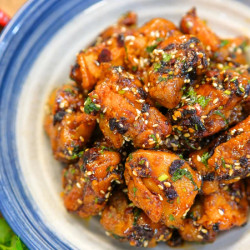 General Tso's Chicken With Lao Gan Ma Chili Crisp 老干妈左宗棠鸡