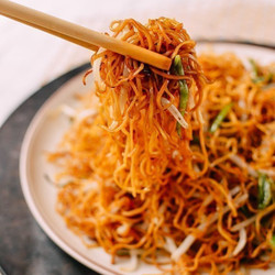 Cantonese Soy Sauce Pan-fried Noodles - Kenji Lopez Alt