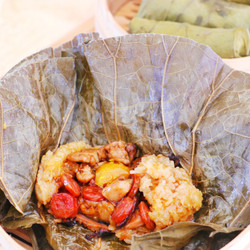Chicken Sticky Rice Wrapped In Lotus Leaves (zhen Zhu Ji Dim Sum Recipe)