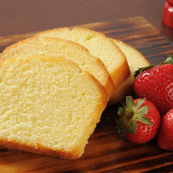 Gluten Free Sour Cream Pound Cake
