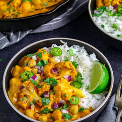 Chickpea Cauliflower Coconut Curry