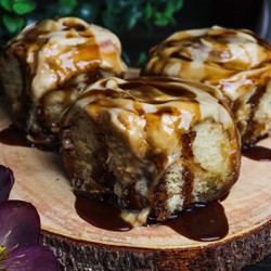 Guinness Caramel Cinnamon Rolls