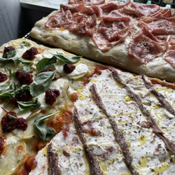 Roman Pan Pizza (pizza Al Taglio)