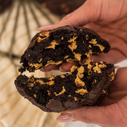 Copycat Levain Bakery Chocolate Peanut Butter Chip Cookies