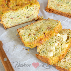 Courgettebrood Met Feta En Zongedroogde Tomaat
