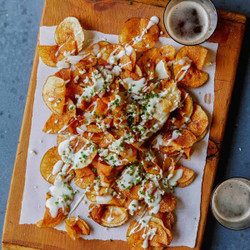 Homemade Potato Chips With Gorgonzola Cheese Sauce