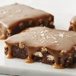 Salted Caramel Pretzel Brownies